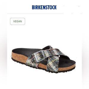 BIRKENSTOCK® Siena
Siena Rivet Logo Festive Weave Green
Textile/Microfibre Vegan